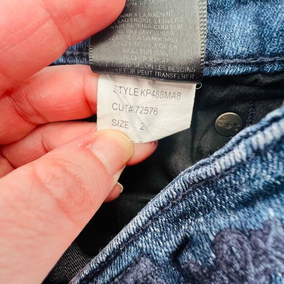 Kut From The Kloth Jeans KP488MA8 Size 2 Dark Wash Distressed Ankle Length - Picture 7 of 12